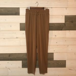 Fabletics ⚜️ Blaine Harem Pant